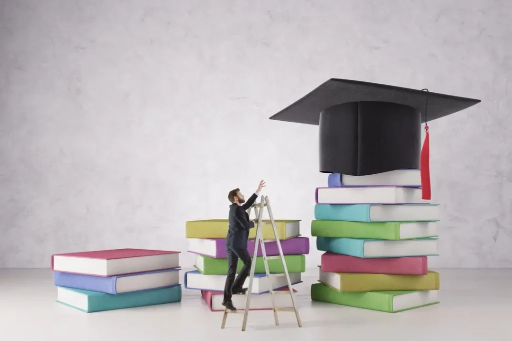 سوابق تحصیلی و تاثیر آن بر آینده شغلی